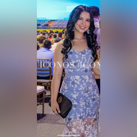 Chi Chi London Blue Peplum Embroidered Lace Bodycon Dress - Picture 2 of 3